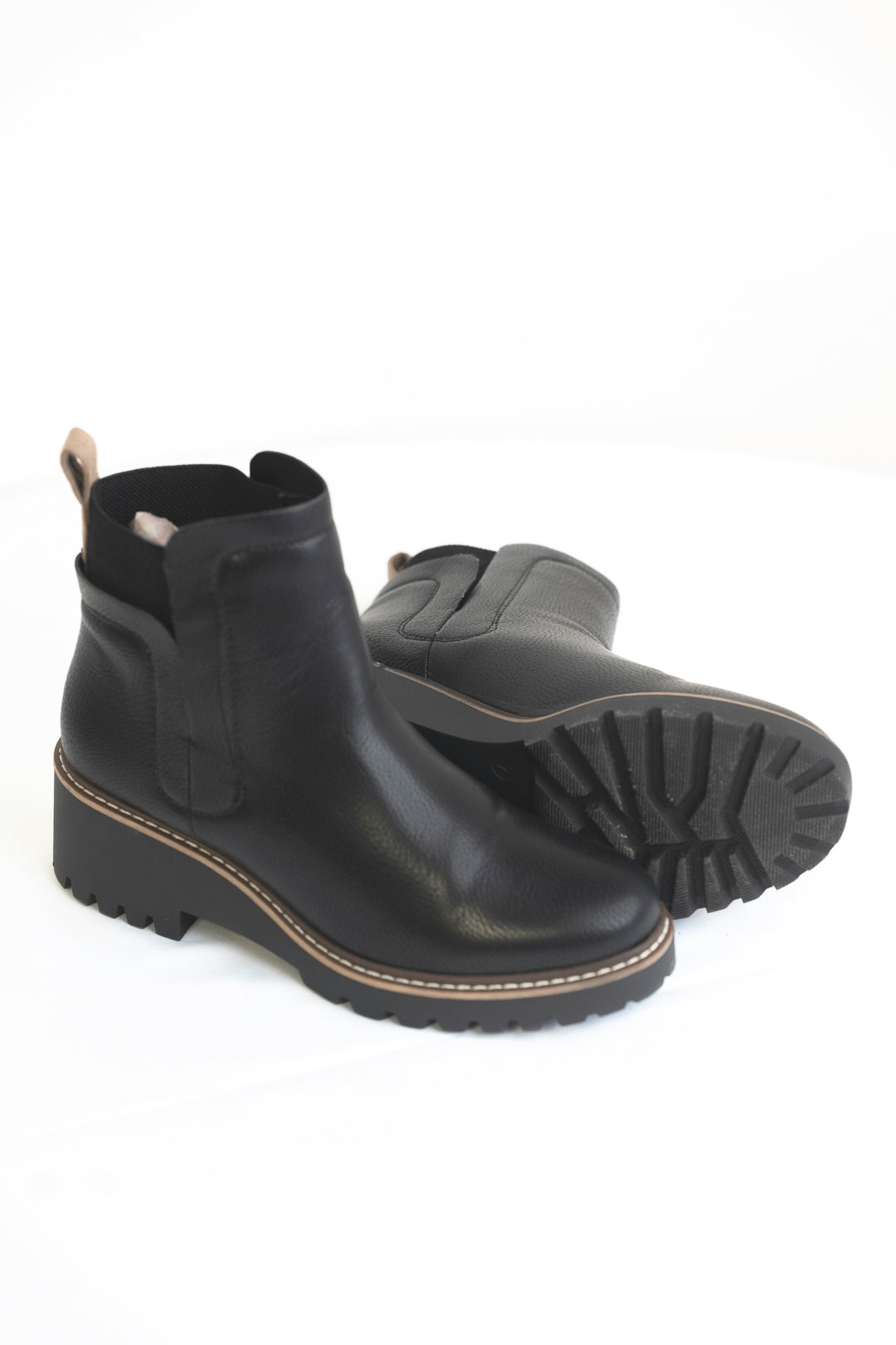 Round Toe Chelsea Ankle Boot